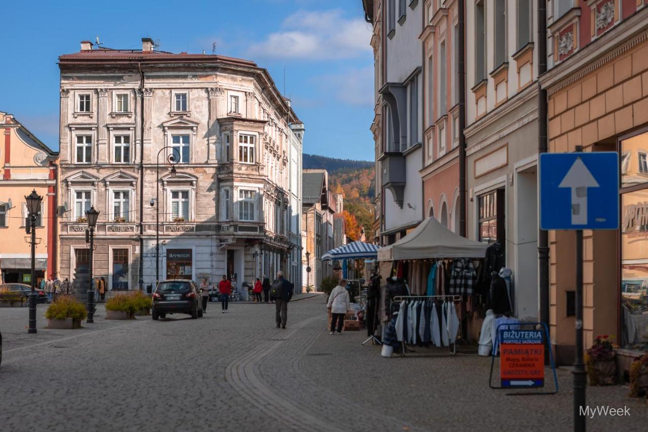 Apartament Z Historia, Klahra Myweek Lądek-Zdrój Buitenkant foto